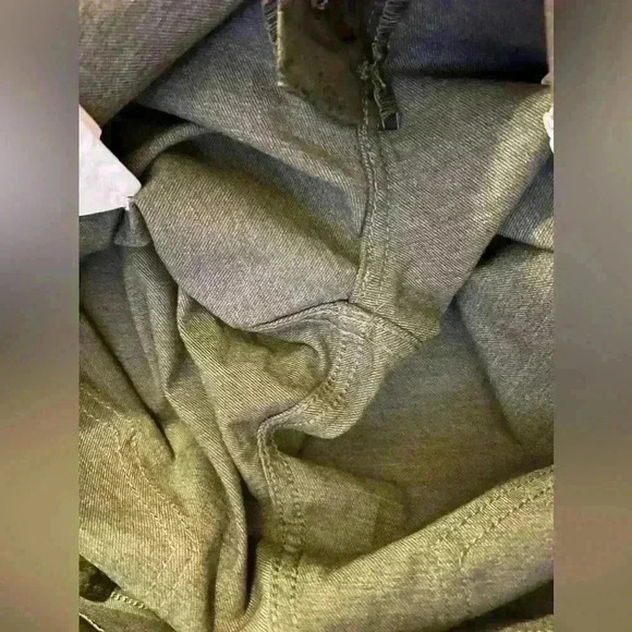 MSRP $79 Womens Calvin Klein Pants Green Print Skinny Size 28 - Picture 5 of 8